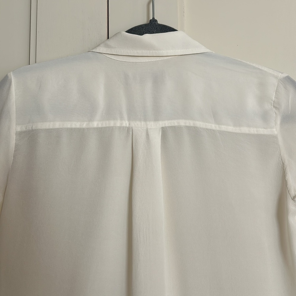 Everlane oversized blouse in cream - Picture 3 of 5
